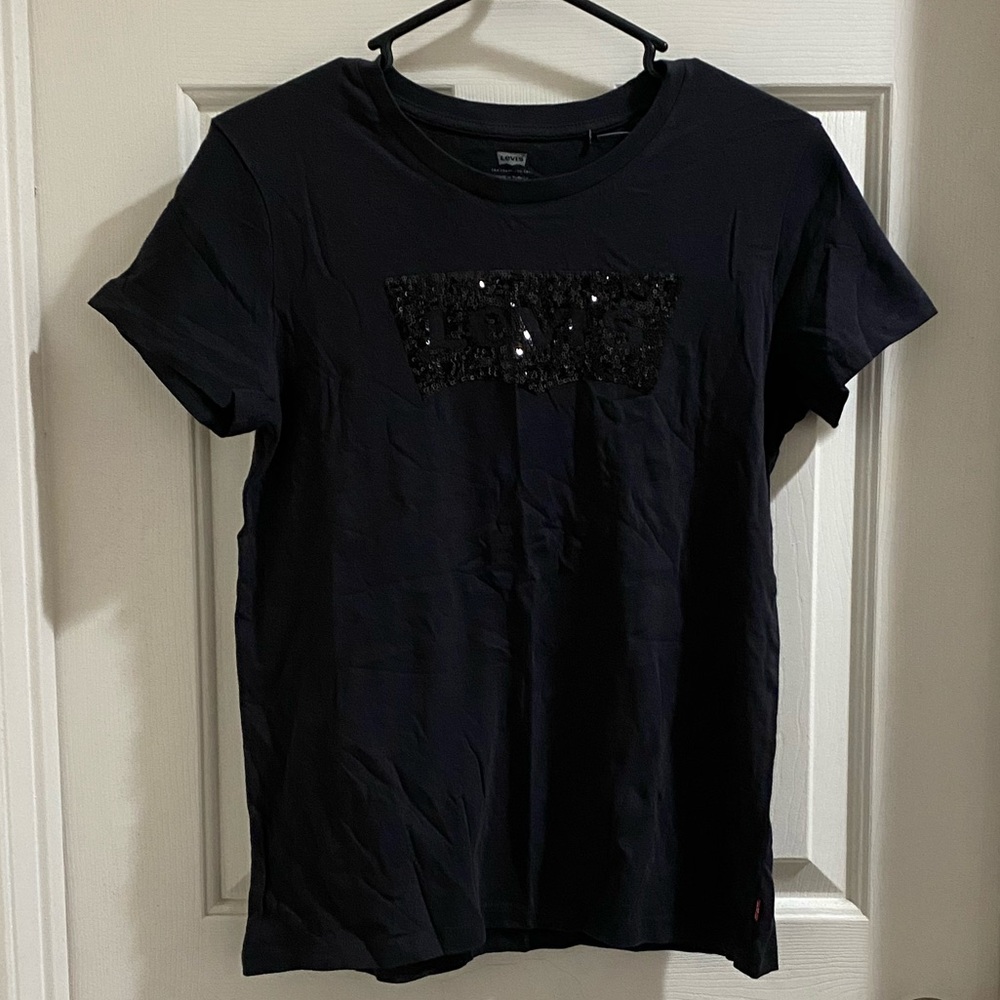 🍃Levi’s Women Perfect Tee